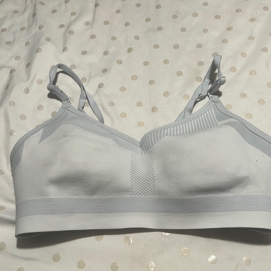 Nike Nike Pullover Compression Bra Nike Nike Pullover Compression Bra